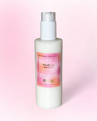 strawberry macaron body milk cream