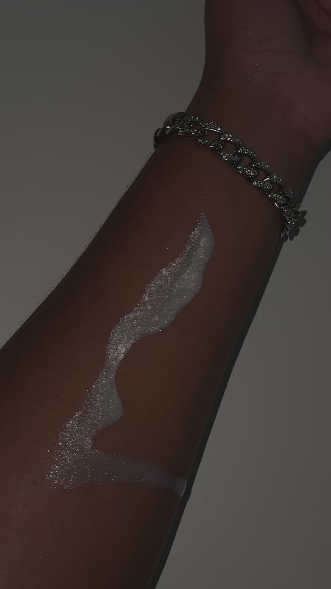 marshmallow dream sparkling body oil